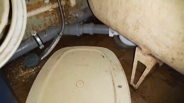 #потопсоседи Алкаши затопили квартиру. смотреть онлайн