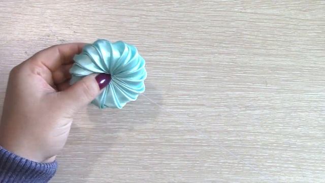 Зефирки из ленты. Канзаши. Бантики для первых хвостиков @KonfettiMK