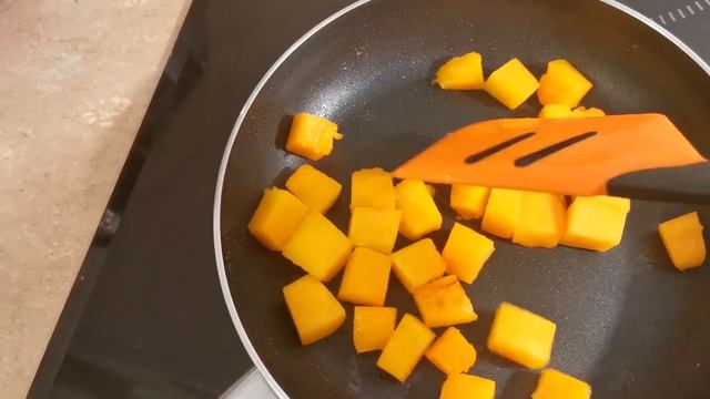 как приготовить Теплый салат с Тыквой смотреть онлайн