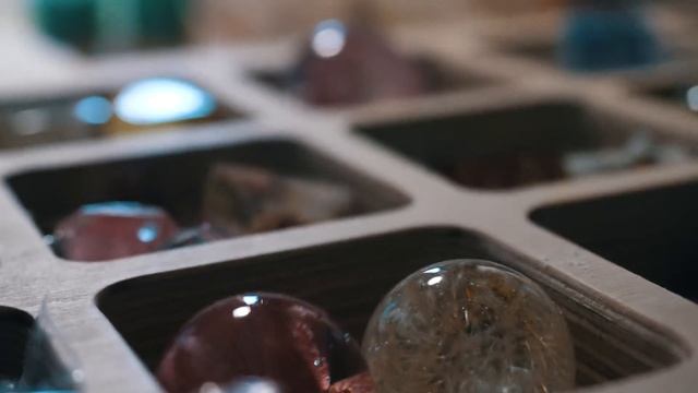 Украшения в смоле - Оксана Вострова смотреть онлайн