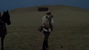 Помочь тебе с Джавдетом, Саид? Белое солнце пустыни
