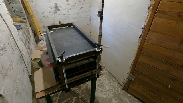 Змащування прес форми. Прощавай ПУР 300 !!! смотреть онлайн