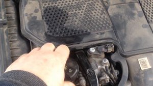 OM276 неисправность системы  вентиляции картерных газов?