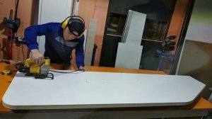 Стол подоконник не большой