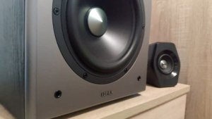 Edifier G2000 + Edifier T5 Subwoofer: Music Demo