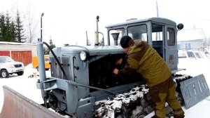 РЕТРО-ТРАКТОР Т-74.mp4