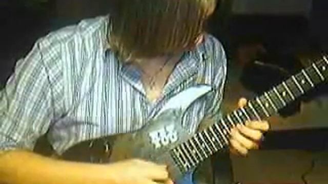 D-Minor Shredding on an Ibanez смотреть онлайн