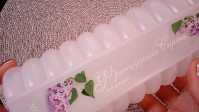 АСМР ПУСТЫЕ БАНОЧКИ/Отзывы о косметике/Близкий шепот/Tapping/ASMR смотреть онлайн