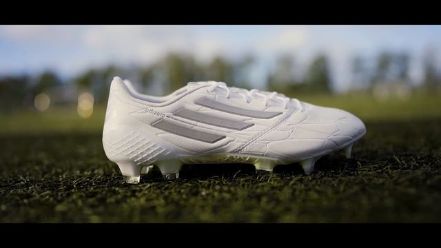 This boot is amazing, and that's a HUGE problem смотреть онлайн