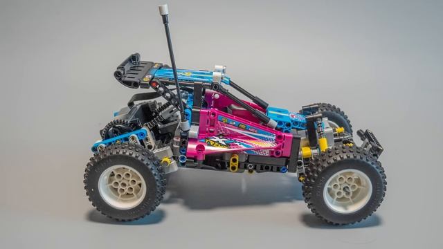 LEGO Technic 42124 Off-road buggy review - does it really need to fart? смотреть онлайн