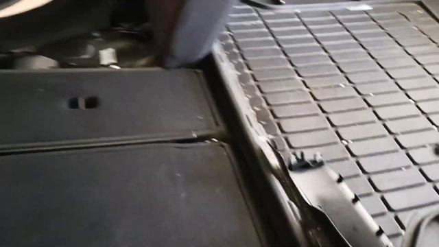 Mercedes CLA Как снять заднее сидение смотреть онлайн