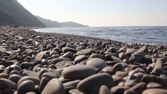 От Большого Утриша к водопаду Жемчужный пешком по пляжу смотреть онлайн