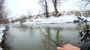 Угрюмка раздает СУДАКОВ.  Рыбалка в Новосибирске,  зимний спиннинг.