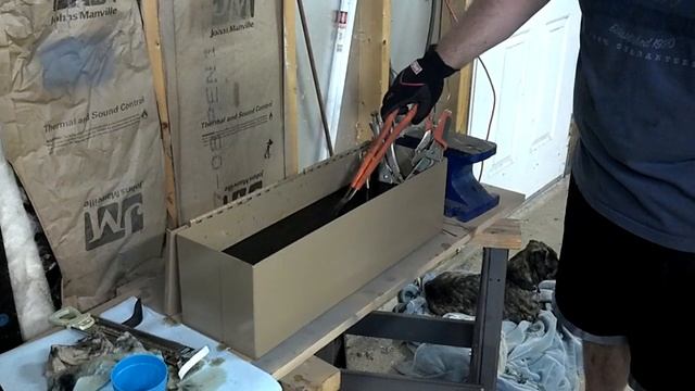 JC Knifeworks heat treating 440c knives смотреть онлайн