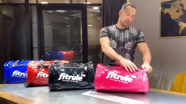 Поступление спортивных сумок FitRule смотреть онлайн
