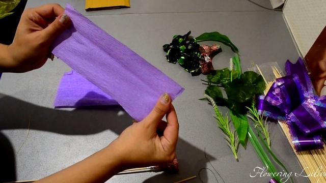 Букет цветов из конфет и бумаги. Bouquet of sweets and paper.