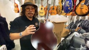 UNBOXING!! Norman B18 CW MJ 2020 Cherry Burst A/E SF
