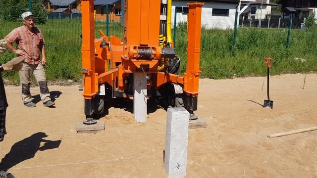 Монтаж жб сваи 200х200 в плотный грунт смотреть онлайн