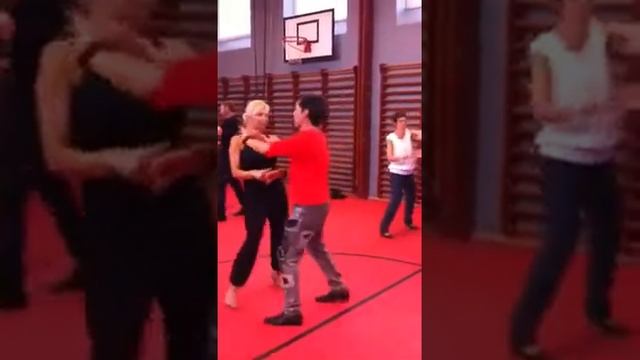 Bachata figur 2 смотреть онлайн