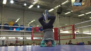 В Кургане известный боксер Андрей Шкаликов провел мастер-класс