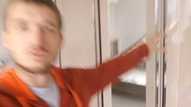 Первое видео установки мебели у заказчика.