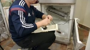 замена вентилятора в Морозильной камере холодильник индезит
