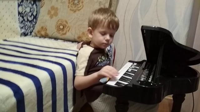 #1 Первые уроки музыки с ребёнком 4 года. Урок N1. Знакомство с клавиатурой фортепиано. смотреть онлайн