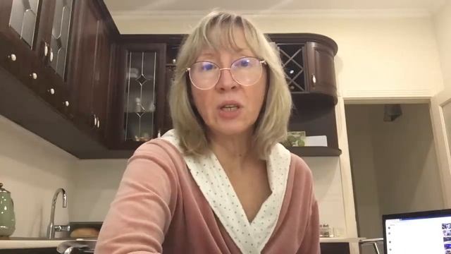 Самвел Адамян/Обзор/ Самомнение о своей неотразимой красоте перешло все границы. Давно ли из грязи смотреть онлайн