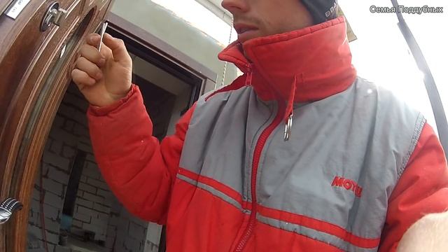 Установка ВХОДНОЙ металлической ДВЕРИ Своими руками смотреть онлайн