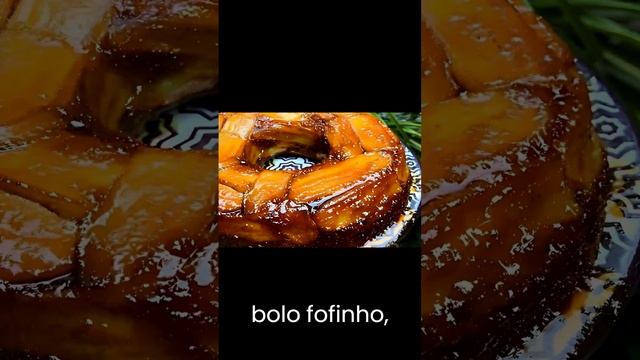 Bolo de banana de liquidificador simples e fácil de preparar até quem não cozinha consegue fazer.