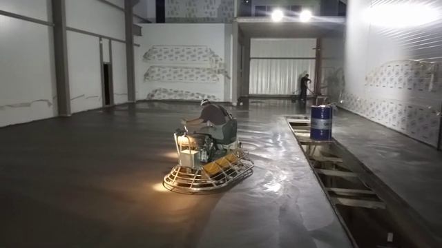 Устройство бетонных полов с упрочненным верхним слоем смотреть онлайн