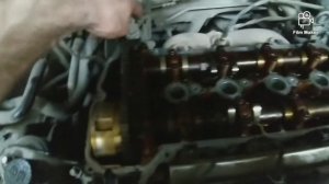 hyundai solaris, замена прокладки клапанной крышки, масло и свечей.