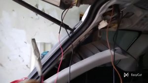 Установка камеры заднего хода на автомобиль Тойота.