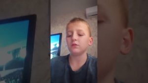 Почему Евгений спиряков так плохо относится к неоригинальным перчаткам