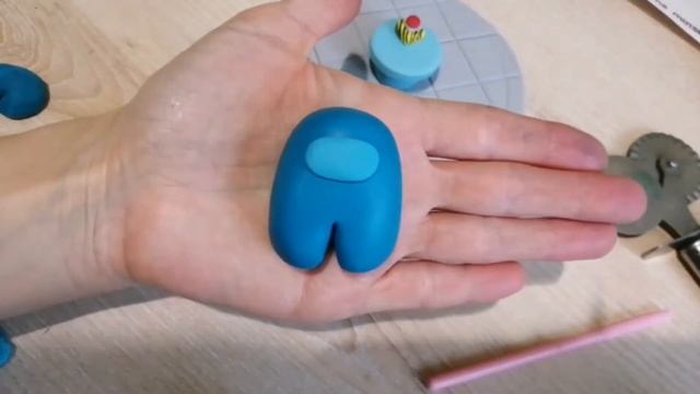 Как слепить Амонг Ас _ AMONG US _ Амонг Ас лепка _ Синий Игрок Амонг Ас смотреть онлайн