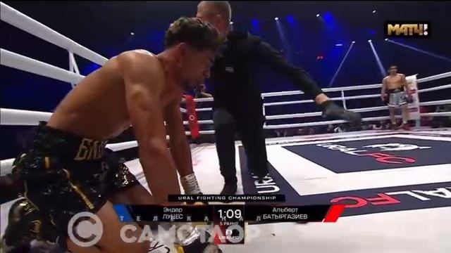 Нижневартовский боксер, олимпийский чемпион Альберт Батыргазиев победил венесуэльца Эндера Луцеса