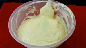 СОФФИОНИ - популярнейшие итальянские пирожные. Легчайшие в приготовлении.