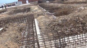 Фундамент под многоквартирный дом.