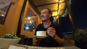 УЛИЧНАЯ ЕДА ДУБАЯ. Я не могу это есть! Верблюжий бургер. Обзор на street food