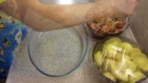 СВИНИНА ( РЕБРЫШКИ) ТУШЕНАЯ С КАРТОШКОЙ.