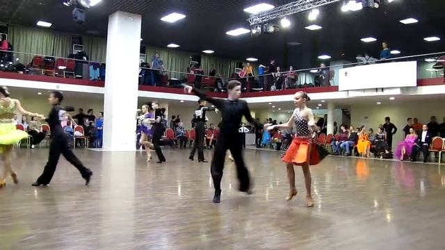 Ча-ча-ча (D класс Юниоры-2) 11.02.2018 Рейтинг-Турнир Санкт-Петербурга (1 тур) смотреть онлайн