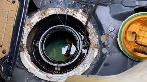 HOW TO REPLACE MERCEDES BENZ GL320 FUEL PUMP