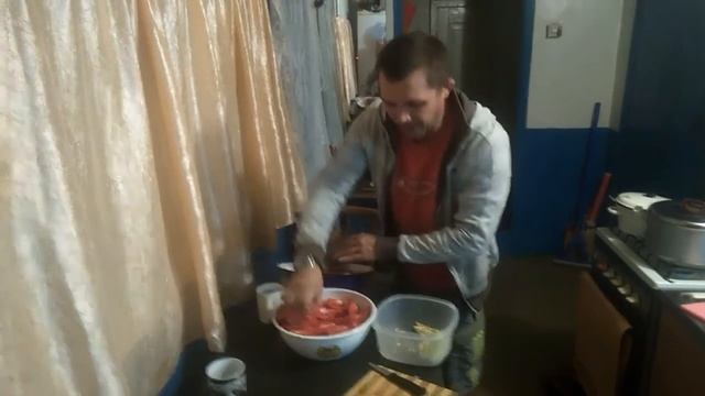 Готовим АДЖИКУ(Горлодер+рецепт аджики)+чеснок обязателен смотреть онлайн