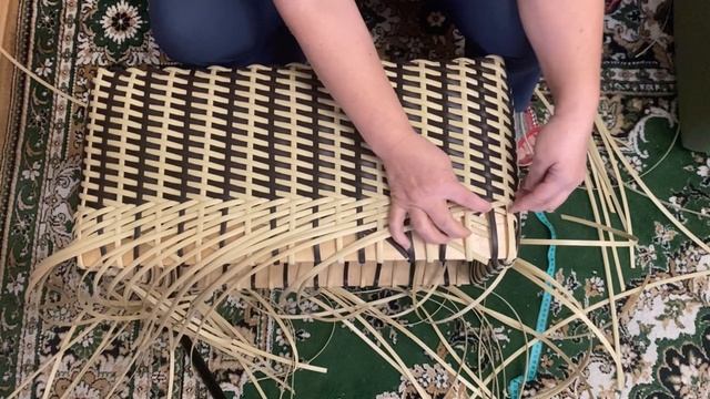 Плету сундук ротангом, впервые! смотреть онлайн