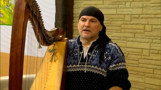 Рубрика "Гость в студии": Элизбар - арфист-виртуоз, мультиинструменталист (Москва)
