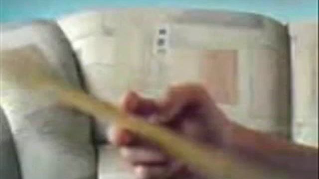 Трюк с барабанной палочкой