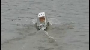 Радиоуправляемые лодки: модель катера на радиоуправлении