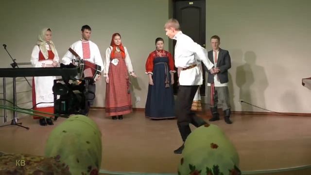 Основа. Кич-Городецкий костюм. Русский народный костюм. смотреть онлайн