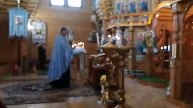 Молебень до Пресвятої Богородиці, храм св. Варвари, м. Червоноград - 2020-05-01 смотреть онлайн