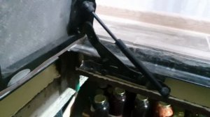 Скрытый люк в подвал под плитку и ламинат. С газ лифтами и петлями от лады калины.